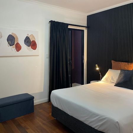 Compton Street Apartment 애들레이드 외부 사진